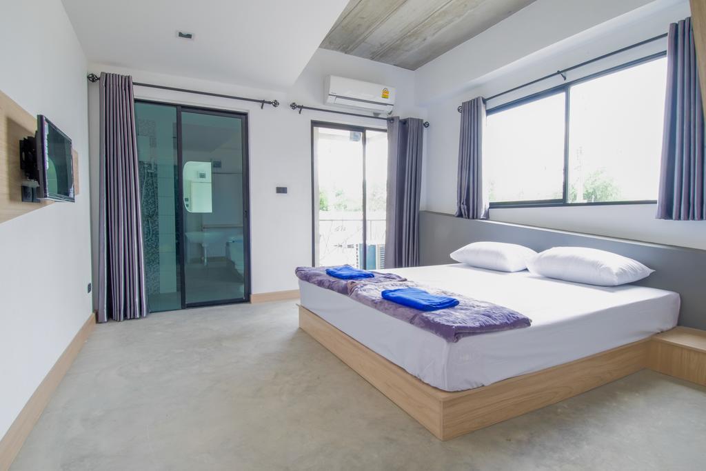 Hotel Bed-room At Suvarnabhumi Airport - Newly Renovated Banguecoque